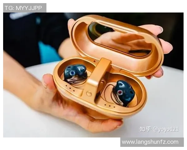 足球明星无线耳机引领潮流运动科技体验畅享激情与音乐的完美结合